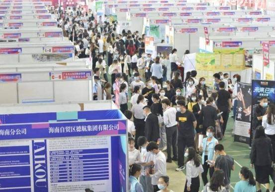 工厂建起来了，工人却不好招了 为何国内工厂和外企截然相反？